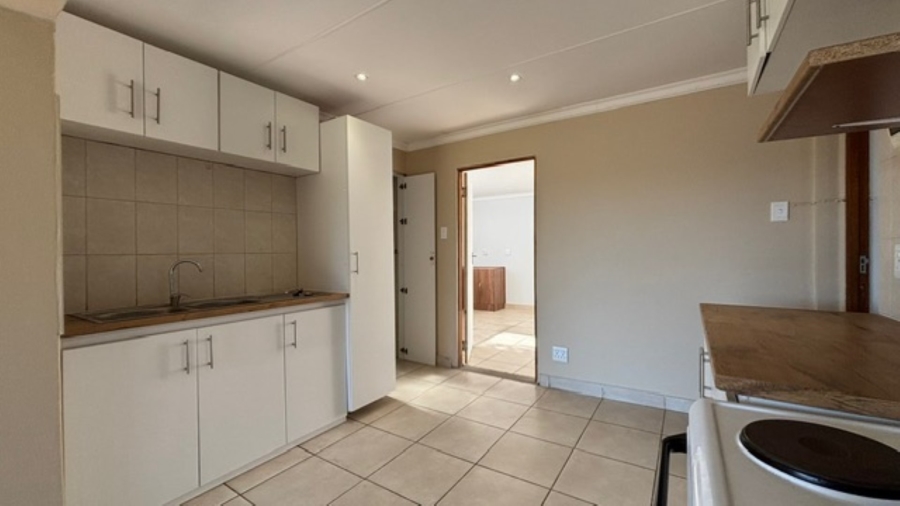To Let 2 Bedroom Property for Rent in Klein Brak Western Cape